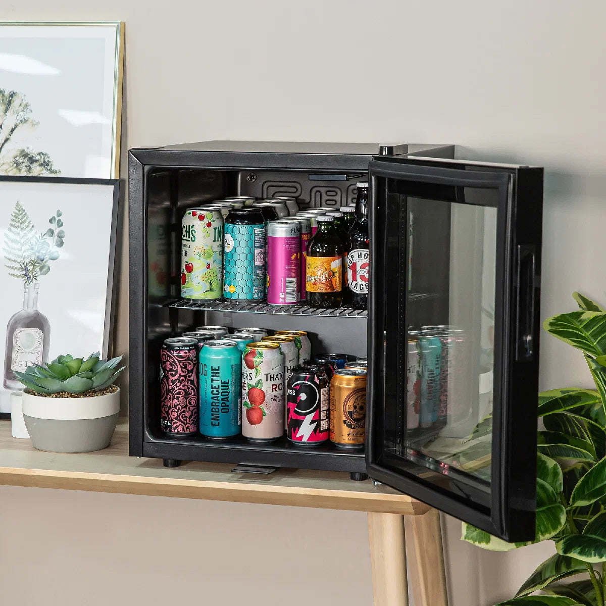 Kuhla KBC1B 46L Lockable Glass Door Beer, Wine and Drinks Cooler in Black