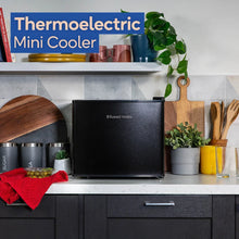 Russell Hobbs RH17CLR1001B 17L Thermoelectric Mini Cooler in Black