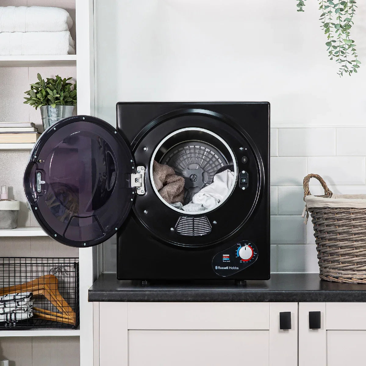 Russell Hobbs RH3VTD800B 2.5kg Compact Vented Tumble Dryer in Black