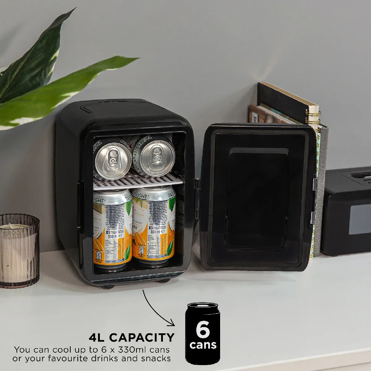 Russell Hobbs RH4CLR1001B 4L Mini Compact Cooler for Drinks and Cosmetics, Retro Style, Black & Chrome