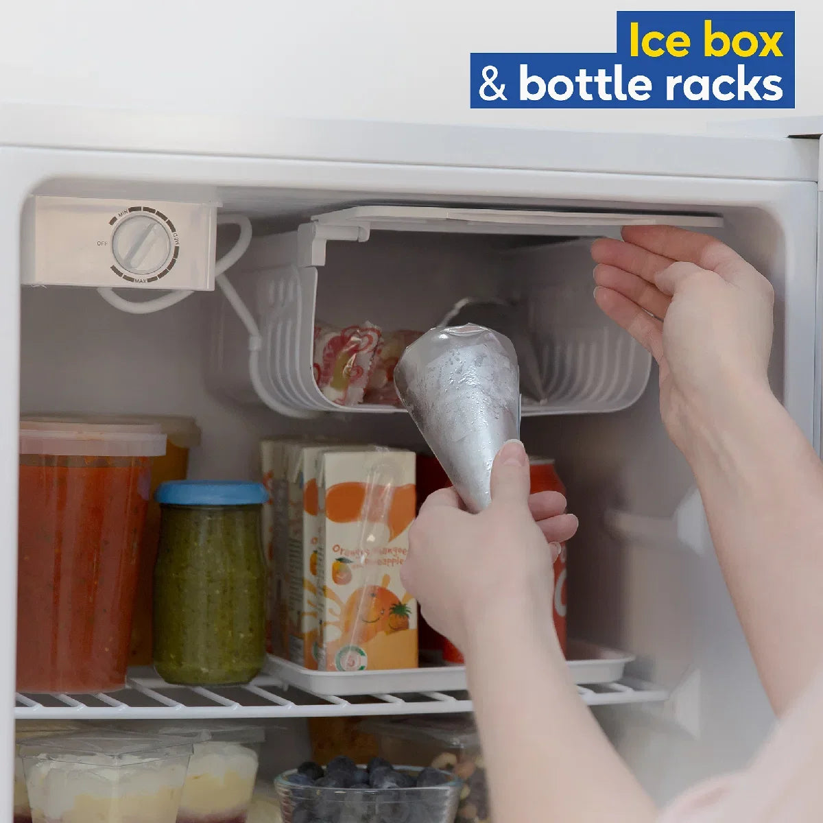 Russell Hobbs RH67TTLF0E1W 66L Mini Fridge in White