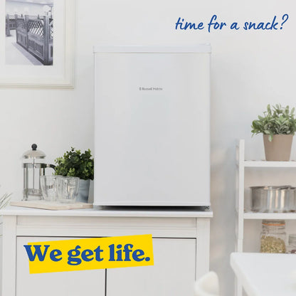 Russell Hobbs RH67TTLF0E1W 66L Mini Fridge in White