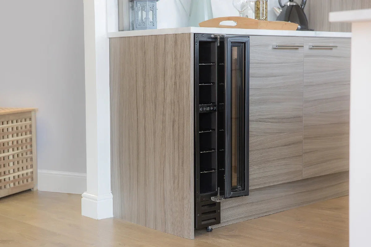 Russell Hobbs RHBI7WC1 Black Glass Freestanding & Built In 7 Bottle Wine Cooler