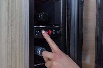 Russell Hobbs RHBI7WC1 Black Glass Freestanding & Built In 7 Bottle Wine Cooler