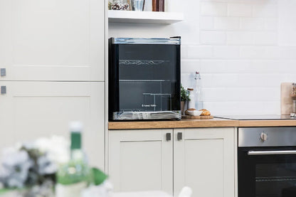 Russell Hobbs RHGWC1B-C Black Glass Door Drinks & Wine Cooler