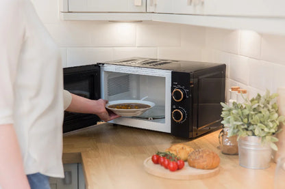 Russell Hobbs RHM1727RG 17Litre Microwave, Rose Gold