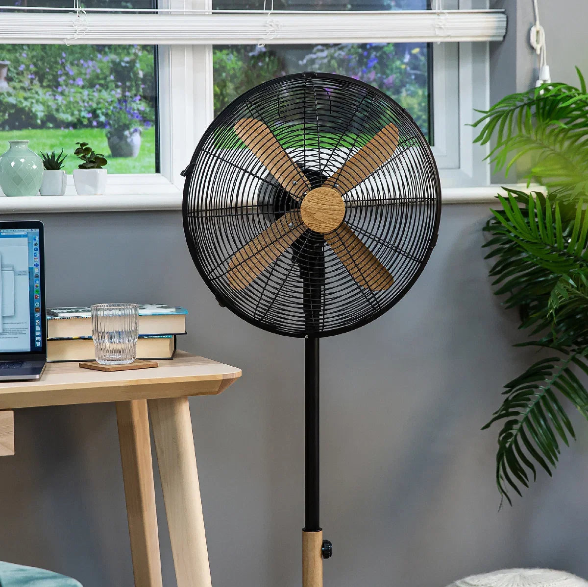 Russell Hobbs RHMPF1601WDB 16" Black Scandi Style Pedestal Fan