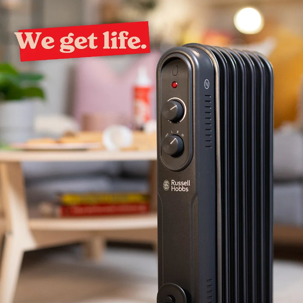 Russell Hobbs RHOFR7004B 1.5kW 7-fin Oil Filled Radiator in Matt Black