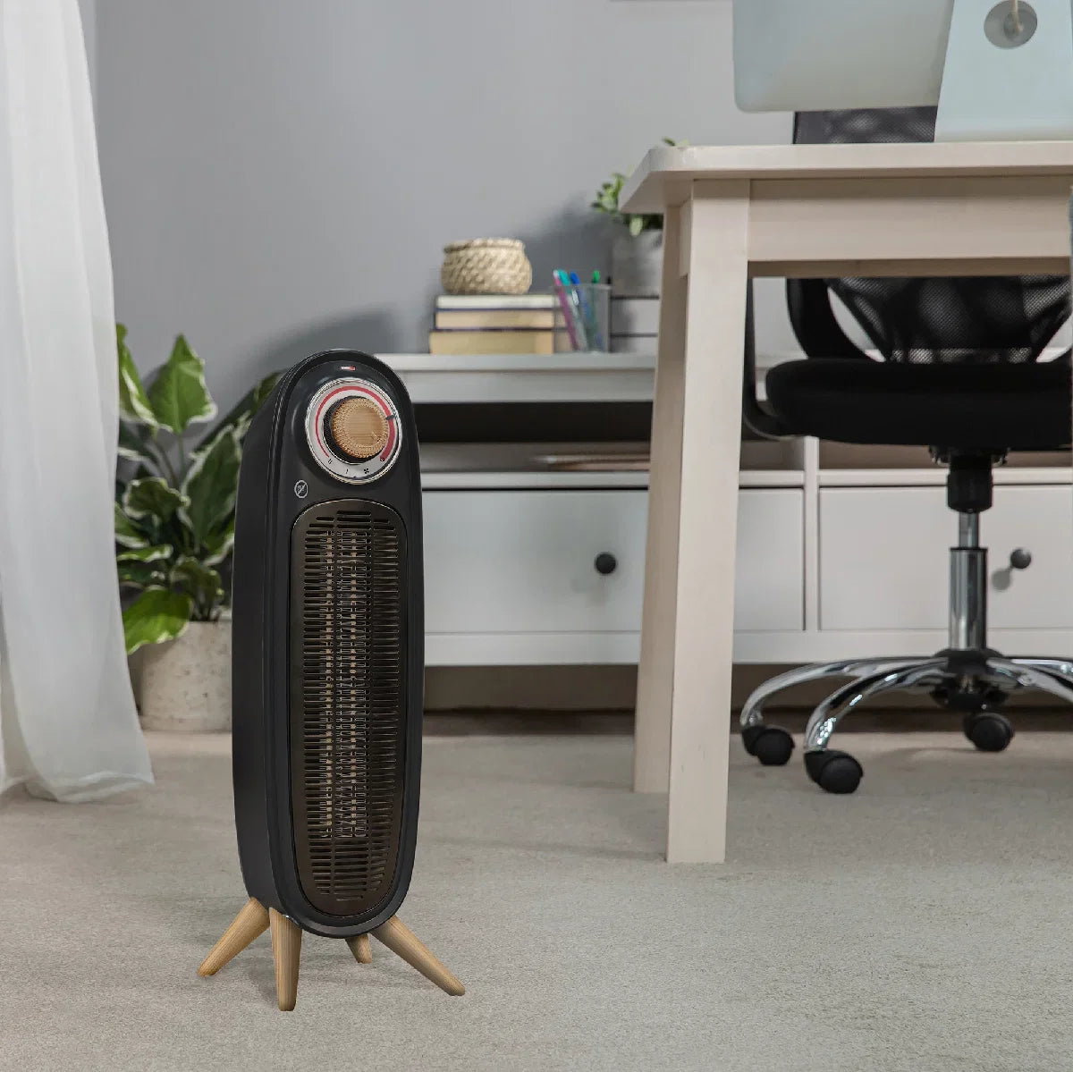 Russell Hobbs RHRETFH1002WDB Retro Tower Heater in Black & Wood