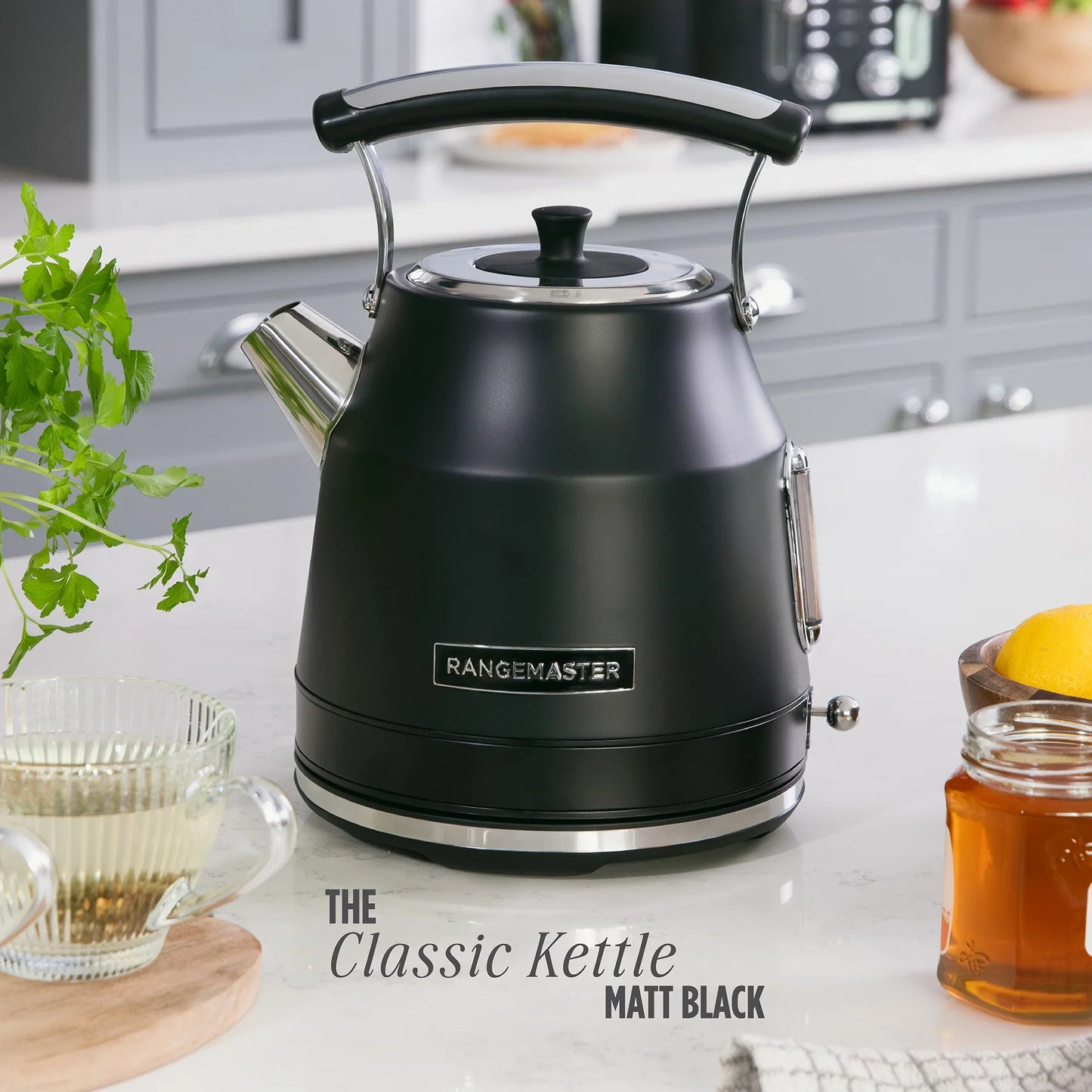 Rangemaster RMCLDK301BK Classic Kettle in Matt Black