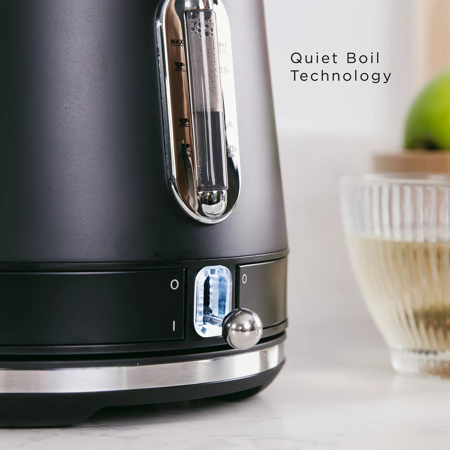 Rangemaster RMCLDK301BK Classic Kettle in Matt Black