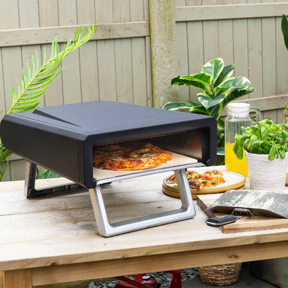 Zanussi ZGPO1PC Gas Powered Pizza Oven with Paddle and Carry Bag in Black