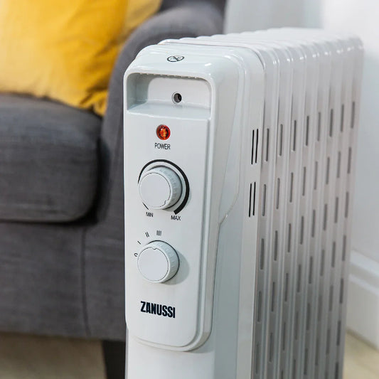 Zanussi ZOFR5004 2kW 9 Fin Oil Filled Radiator – Light Grey